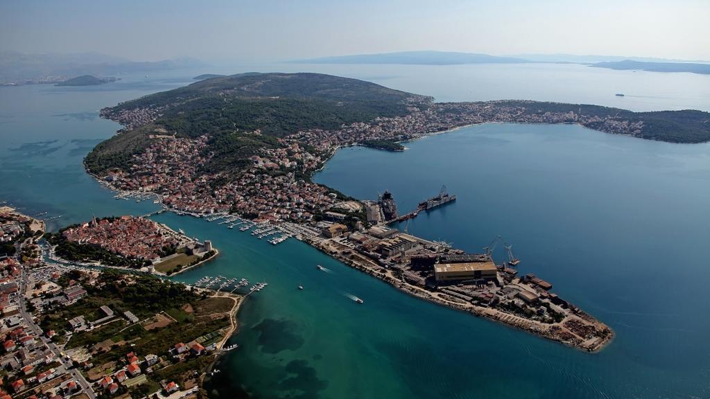 Apartments Vukman Trogir Eksteriør billede