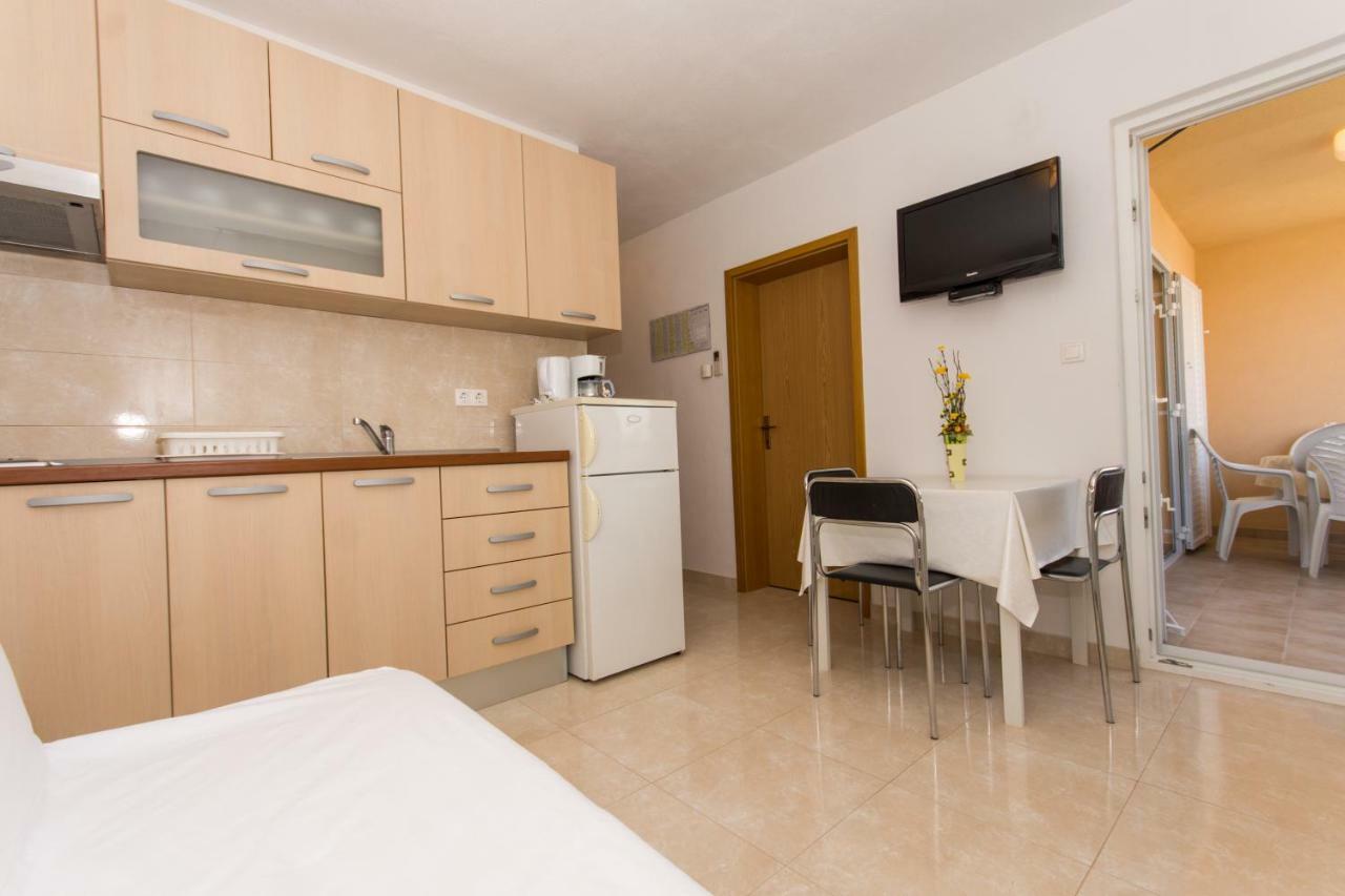 Apartments Vukman Trogir Eksteriør billede