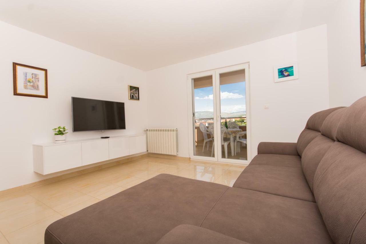 Apartments Vukman Trogir Eksteriør billede